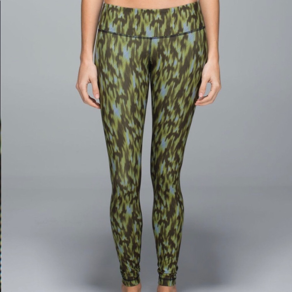 Lululemon Wunder Under - Full-On Luxtreme